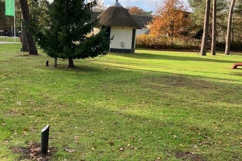 Camping pitch with private sanitary facilities XL